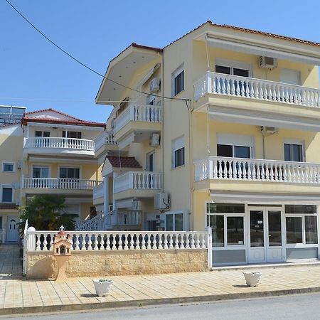 كيراموتي Irini Apartments المظهر الخارجي الصورة
