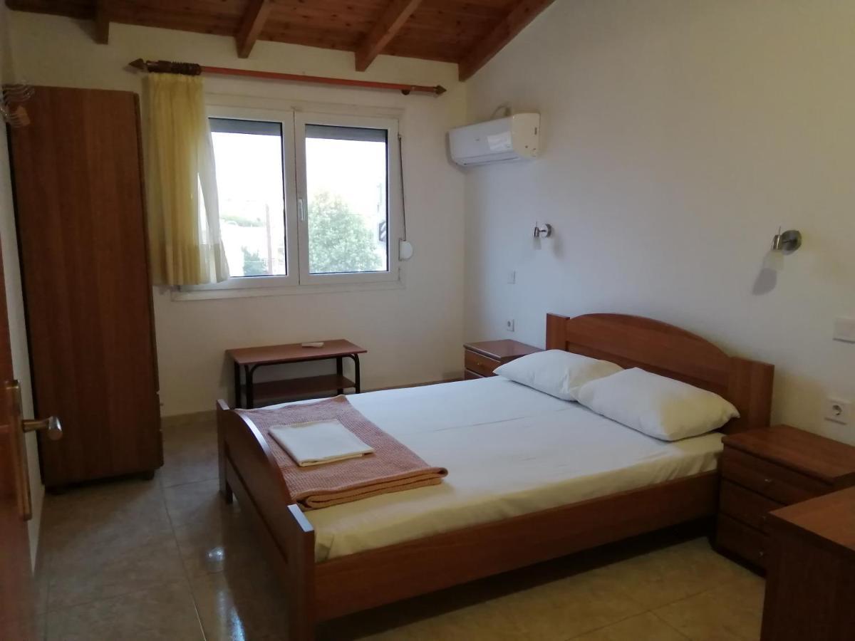 كيراموتي Irini Apartments المظهر الخارجي الصورة