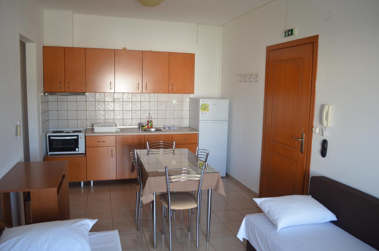كيراموتي Irini Apartments المظهر الخارجي الصورة
